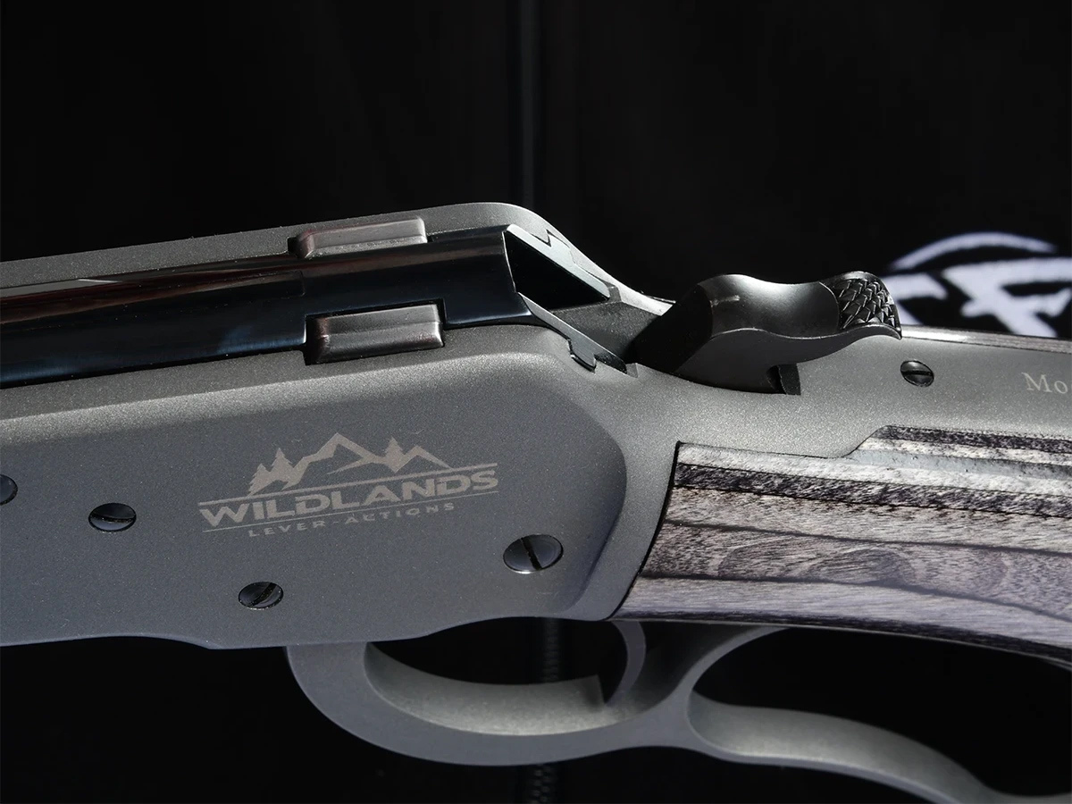 Chiappa-1892-L.A.-Wildlands-Takedown-kal.-.44Rem.Mag-920.410-e