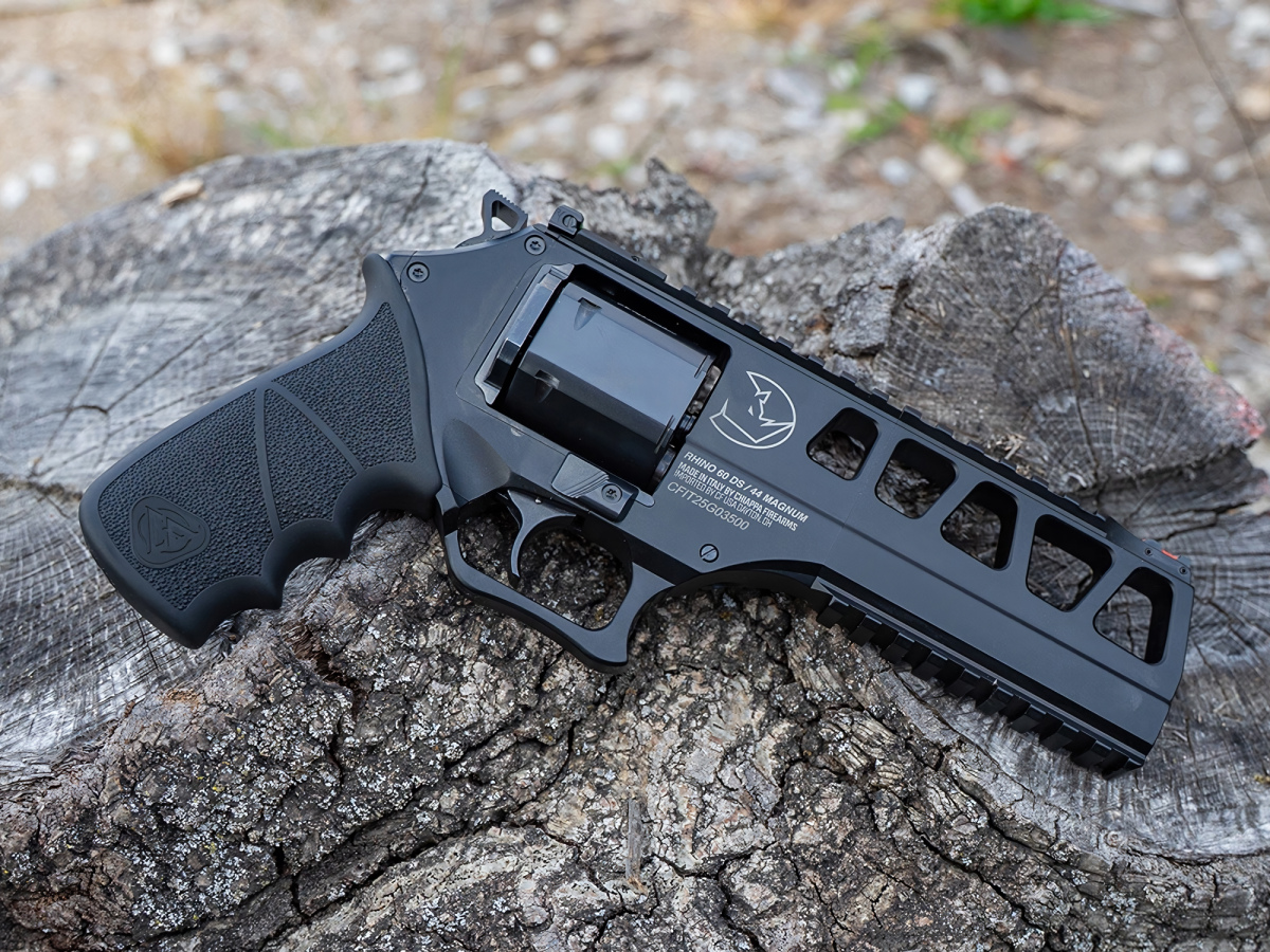 Chiappa-Rhino-60DS-L-Frame-kal.-.44RemMag-Black-340.350-f